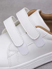 1 Pair Casual Outdoor Student Spring/Autumn Unisex Children Comfortable Hook And Loop Non-Slip Fashion Flat Sports Shoes - White - View 7