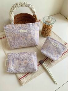 1 PC Pinkish-Purple Jungle Flowers Make Up Bag, Fashionable And Casual Large Capacity Portable Zipper Makeup Bags, Travel And Vacation Essentials Cosmetic Bags For Sanitary Napkins, Pouch Pads, Wired Earphones, Earpods, Headphones, Charger, Lipsticks, Cosmetics, Perfume, Skin Care And Beauty Products, Home Decor, For Mom, Women, Nurses, Students,Christmas Gifts,Pouch,Travel,Gifts For Women Travel Essential,Pouch,Clutch / Small Handbag, Makeup Organizer,Makeup Organize,Pouch,Brush Holder,Mini Pouch,Large Capacity Pouch