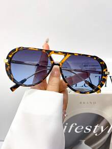 新款时尚复古双梁金属超大镜框眼镜，男女皆宜，适合日常佩戴、户外、节日、派对、街头风格，独特的椭圆形装饰眼镜飞行员形状墨镜