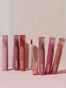 ETUDE 14号玫瑰紫丁香色哑光唇釉，轻盈不拔干配方，丝绒般柔滑慕斯质地，持久显色，哑光妆效，柔焦唇妆效果，韩式彩妆，4克/0.14盎司 - 14 Rose Lilac - 查看 9