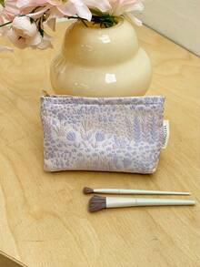 1 PC Pinkish-Purple Jungle Flowers Make Up Bag, Fashionable And Casual Large Capacity Portable Zipper Makeup Bags, Travel And Vacation Essentials Cosmetic Bags For Sanitary Napkins, Pouch Pads, Wired Earphones, Earpods, Headphones, Charger, Lipsticks, Cosmetics, Perfume, Skin Care And Beauty Products, Home Decor, For Mom, Women, Nurses, Students,Christmas Gifts,Pouch,Travel,Gifts For Women Travel Essential,Pouch,Clutch / Small Handbag, Makeup Organizer,Makeup Organize,Pouch,Brush Holder,Mini Pouch,Large Capacity Pouch