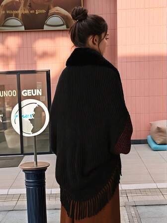 1pc Women's Faux Fur Collar Poncho Shawl Kimonos, New Fashion Warm Open Front Cardigan Shawl For Women, Premium Jersey Shawl, Bohemian Style Soft Shawl For Dress, Dual Color Tassel Design Versatile Jacket Suitable For Daily Wear