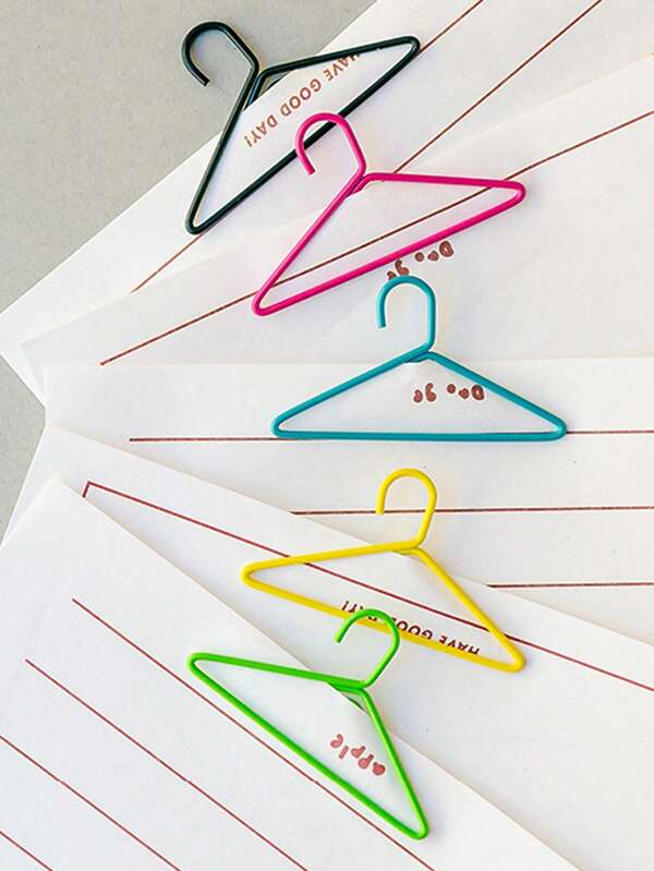 30Pcs Paper Clips Mini Clothes Hanger Shape Cute Paper Clips Metal Paper Clips Bookmark Clips Page Marker Party Favors Gifts (Random Color) Colored Paper Clips
