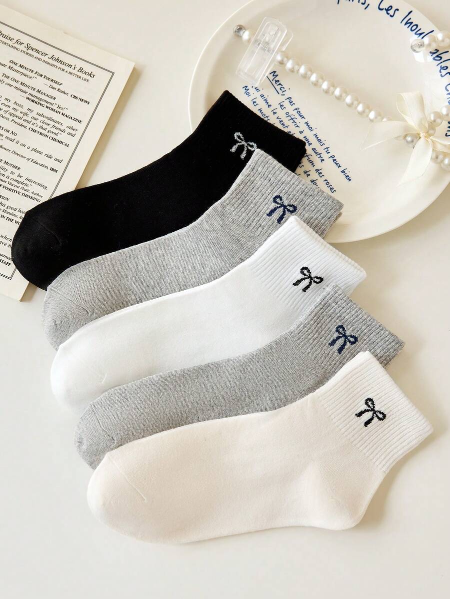 5 Pairs Women's Cute Breathable Bow Decor Ankle Socks, Invisible Liner Socks, Fashionable Ins Style Socks, White And Black, Suitable For Casual Daily Wear, All Seasons - Multicolor - View 1