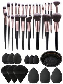 38件套化妆工具套装，包含：25套化妆刷+3个化妆海绵+3个迷你化妆海绵+3个三角粉扑+3个迷你气垫粉扑+1个化妆刷清洁工具。 - 黑色 - 查看 13