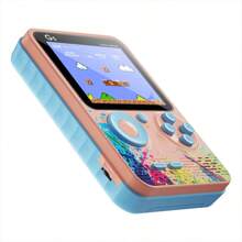 Una consola portátil de juegos de mano que es compatible con conexión de controlador con cable, adecuada para juegos multijugador y conexión a TV. Es ligera y compacta, con una amplia biblioteca de contenido y batería de larga duración, convirtiéndola en la opción perfecta para jugar al aire libre. Una elección ideal como regalo de cumpleaños, el paquete incluye la consola de juegos, cable de conexión a TV, cable de carga USB y manual de usuario. - Azul - Ver 6