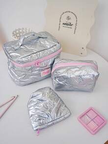 1 件银色蝴蝶结化妆包化妆包化妆包便携式手柄大容量化妆包带拉链，适用于旅行和度假必需品，用于卫生巾、袋垫、有线耳机、耳机、充电器、口红、化妆品、香水、化妆刷架收纳袋、护肤和美容产品，适用于女性、学生、女学生、钥匙、节日礼物返校礼物旅行必需品包，用于学校用品女士旅行包 - 銀色 - 查看 1