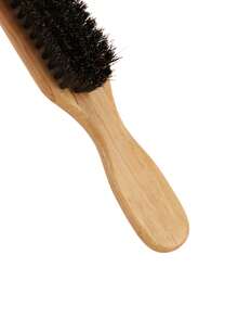 1-częściowy, unisexowy grzebień z bambusową rączką idealnie nadaje się do stylizacji męskiej brody, zapobiegając jej łamaniu i wygładzając splątane włosy. Nadaje się do wszystkich rodzajów włosów, skutecznie kontroluje odstające włoski, podkreśla ich połysk oraz delikatnie odżywia i wygładza włosy. To niezastąpiony gadżet na powrót do szkoły, w podróży, na święta Bożego Narodzenia i wakacje, a także niezbędny dodatek do włosów dla kobiet.