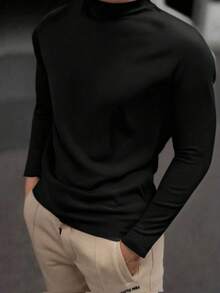 1PC Men's Paris Pattern Black Simple And Versatile Half Turtleneck Base Layer. Skin-Friendly Fabric, Soft Base Layer. Suitable For Giving To Boyfriends Or Husbands.