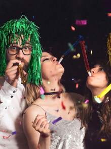 1顶闪亮假发，闪光派对假发，彩色闪光假发帽，迪斯科服装假发，趣味派对帽，趣味闪光金属发饰，适合派对嘉年华、头饰、日常派对用品、派对家居装饰、派对礼物、节日用品、庆典用品、角色扮演道具、奇特物品、酷炫圣诞装饰、万圣节、圣诞装饰、赠品。