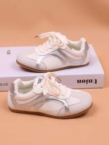 1双时尚、简约、可爱的儿童休闲平底运动鞋，春季 - 米色 - 查看 2
