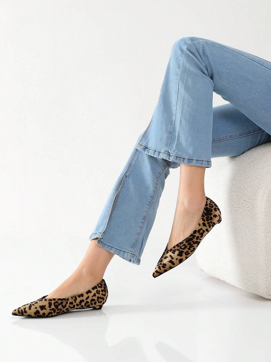 Reitoye New Arrival Y2K Comfortable Leopard Print Sandals For Women Summer Pointed Toe Patent PU Ballerina Flats Shoes, Flat Heels Summer Shoes, Mother's Day Gifts, Soft Leather, Soft Soles - Beo - Xem 1
