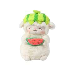 MINISO 可愛「吃瓜」羊系列站立羊雕像，柔軟絨毛材質，親膚，細節精緻，設計可愛，適合收藏與舒壓 (1件) - 綠色 - 查看 9