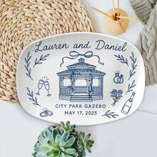 طبق تذكاري مزخرف شخصي لحفل الزفاف - مع الأسماء والتاريخ والموقع - هدية زفاف - ديكور حفل الاستقبال فقط - متعدد الألوان - مشاهدة 5