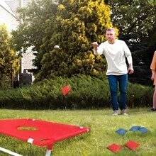 Juego portátil de lanzamiento de sacos de frijoles para niños - Incluye 1 tablero de cornhole plegable y 6 sacos de frijoles (3 rojos, 3 azules) - Ligero, duradero y divertido para jugar en interiores y exteriores, fiestas en el patio, campamentos y juegos grupales