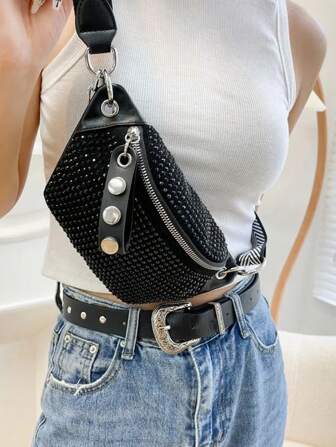 Fashion Leather Female Belt Bag Diamond Ladies Fanny Pack Hip Pack Brand Designer Woman Shoulder Bags High Quality Lady Crossbody Bag Casual Chest Bag Chain Waist Bags