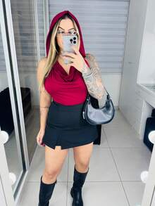 Cropped With Hood, Cropped With Hood, Top With Hood, Top With Hood, Cropped With Scoop, Urban Style, Modern Sleeveless Cropped, Stylish Cropped, Women's Cropped, Rave Cropped, Tumblr Cropped, Pinterest Cropped, Differentiated Cropped, Fitted Cropped That Enhances The Bust, Cropped With Dropped Collar, Cropped With Draped Collar, Basic Cropped With A Fashion Touch, Cropped For Night Looks, Sexy Cropped, Elegant Cropped, Cropped For Going Out, Cropped For Bars, Cropped For Dates, Cropped For A Date, Cropped For A Date, Versatile Cropped, Cropped To Combine With Skirts, Cropped To Wear With Jeans, Cropped That Goes With Everything, Comfortable Cropped, Cropped In Lightweight Fabric, Cropped In Youth Fashion, Cropped For Mid-Season, Cropped For All Occasions, Cropped That Enhances The Bust, Cropped With A Stylish Hood, Cropped For Street Looks, Bold Women's Cropped, Easy To Combine Cropped, Cropped To Put Together A Fashionista Look, Cropped To Wear With A Jacket, Cropped For A Look With B - 酒紅色 - 查看 3