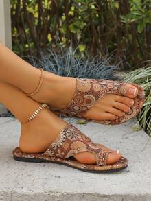 女士夏季波西米亚复古宫廷图案钩环设计平底凉鞋，适合休闲、度假、沙滩和日常外出，家居拖鞋，欧美中东时尚休闲复古向日葵平底凉鞋，复古方头凉鞋 - 米色 - 查看 5