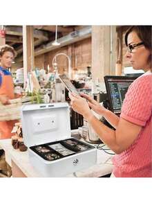 MOLOLAN Caja Registradora, Caja para Dinero de Negocio con Llaves(20x 16 x 9 Cm/7.9*6.3*3.5in), Caja fuerte de dinero de gran tamaño con bandeja, 2 llaves, cajón y cerradura, caja de segurida para oficina y negocios, caja de ahorro, material de metal,, Caja Registradora, Caja de Efectivo Portable para Guardar, caja con cerradura,Caja Registradora, Caja para Dinero de Negocio con Llaves,Caja Registradora de Segurida con,Caja Fuerte para Dinero Metálica con Cerradura y  Llaves ,Caja Dinero Fuerte Segurida,cash Box Metálica Mate Mediana,cajón y cerradura, caja de segurida para oficina y negocios, caja de ahorro, material de metal, caja con cerradura, regalo de regreso a la escuela,  Caja de Efectivo Portable para Guardar Joyas, Relojes, Billetes, Monedas - Blanco - Ver 9