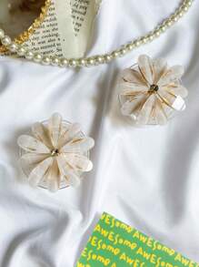 1pc Vintage Daisy Metal Phone Holder: Durable Aluminum Handle, Space-Saving Design, Fashionable, Compatible With All Phones Compatible With IPhone, Android Phone, Gift For Birthday, Family, Friends Push-Pull Phone Grip, Phone Accessories