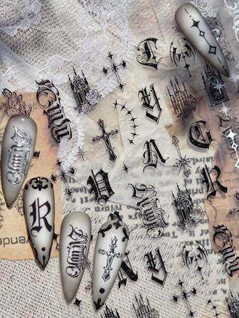 1 件黑白哥特式指甲贴花 - 释放 - 时尚与叛逆 - 华丽的字母、十字和星星图案，适合 DIY 前卫美甲，是哥特式美甲爱好者的理想选择