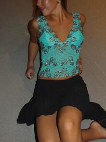 Women Vintage Sheer Camisole Floral Sequin Lace Tops Y2K Summer Deep V-Neck Tank Tops Cute Slim Crop Tops Going Out Cami Tops Fashion Party Club Streetwear - 綠色 - 查看 2