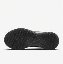 NIKE Men's REVOLUTION 7 Lightweight Fashionable Running Shoes FB2207-005