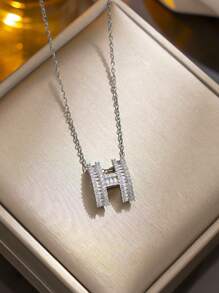 1pc New Zirconia Letter H Pendant Necklace, Rhinestone Design, Choker Necklace, Versatile
