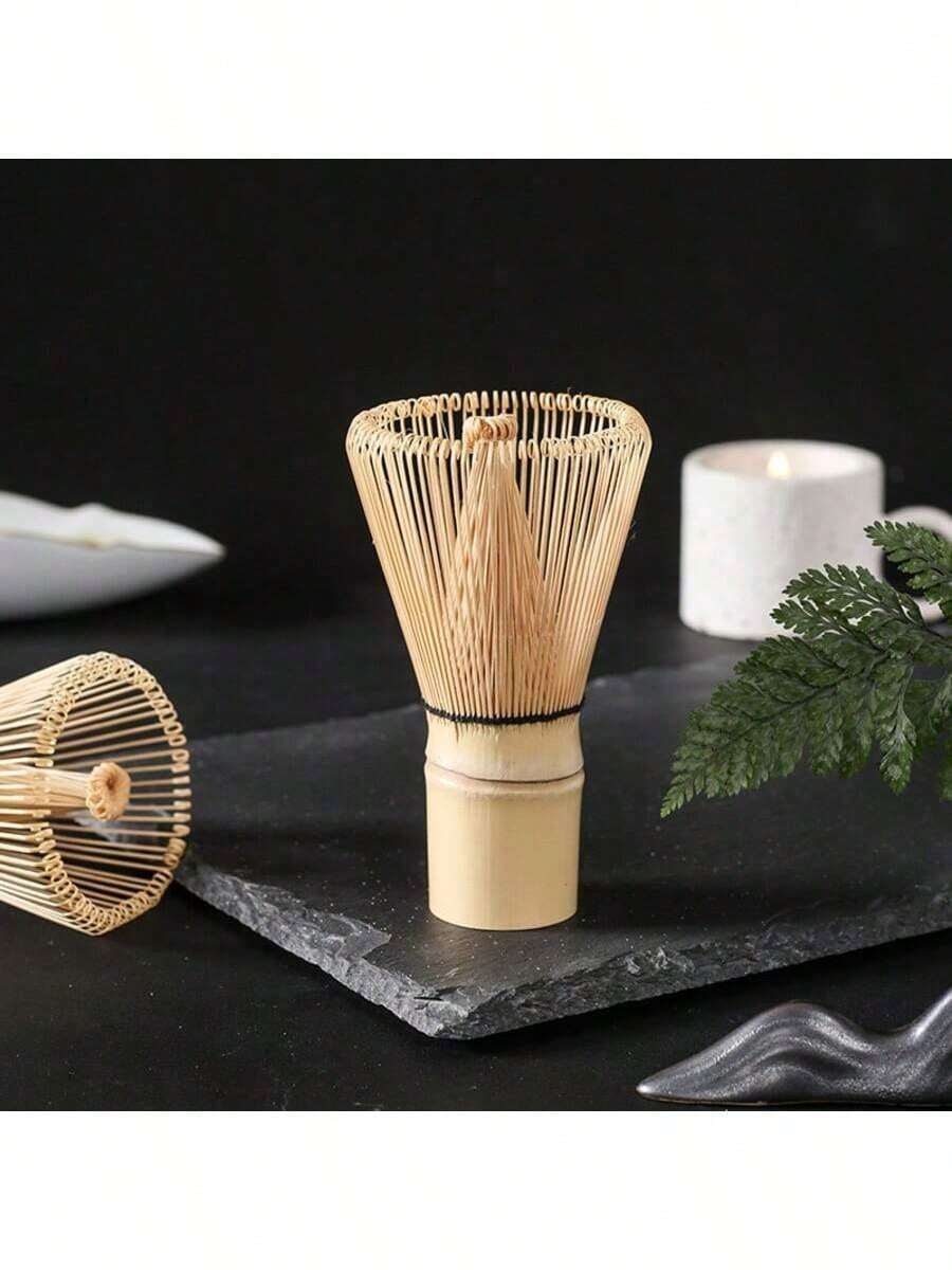 1件套日式茶筅套装，80齿竹制，透明管包装，传统工艺。适用于抹茶搅拌。茶道爱好者、抹茶套装、日式料理和茶文化学习者的必备之选。
