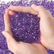 Crystal Chips Stone Crushed Quartz Glass 0.5LB Fluorite Tumbled Gravel Small Decorative Pebbles Bulk Mini Polished Rocks Pieces For Crafts Vases Filler Succulent Plants Aquarium Gravel Rocks - 0.5磅+紫色 - 查看 1