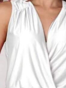 Cropped Blusa Feminina Regata  de tecido poliamida fluist  Simples    Tecido de malha    Peça em V  Cruzado    casual  Feriado  Diário  Despedida de solteira  viagem    Verão - Branco - Visão 4