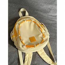 Multipurpose Small Backpack - Amarillo crema - Ver 1