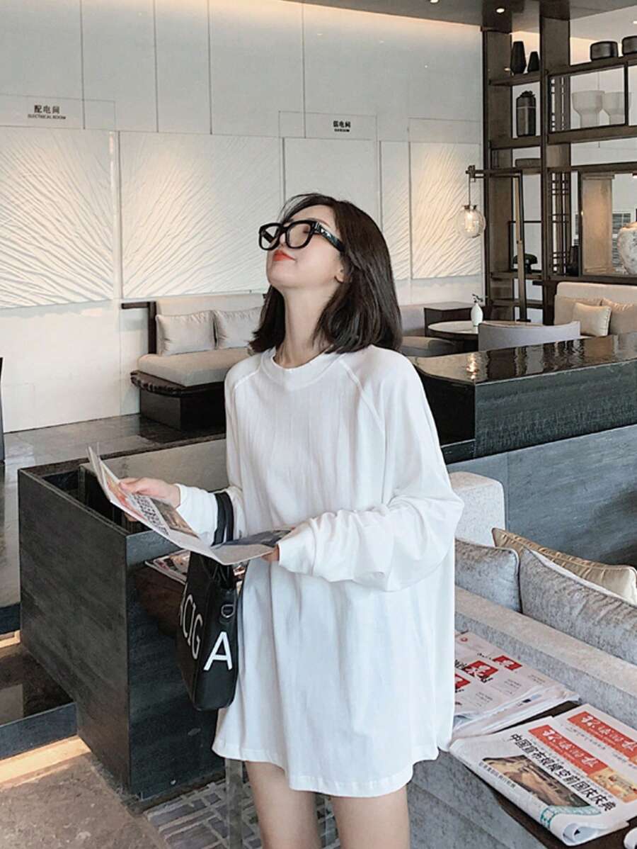 New For Early Autumn 2025 Hong Kong Style Crew Neck Inset Shoulder Basic BF Inner T-Shirt Women's Loose Long Sleeve Top Ins