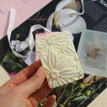 Handmade Chrysanthemum Soap Mold - Unique Plaster Hanging Decor, Aroma Diffuser, Ginkgo Leaf Silicone Design, Artist Home Decor Accessory Fragrance Hanging Plate Diffuser Car Fragrance Hanging Decor Mold