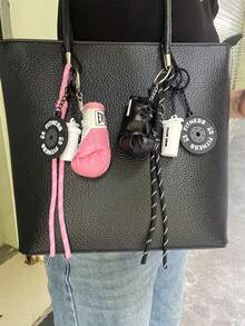 Bộ dụng cụ thể dục mini - Tạ tay, găng tay đấm bốc, móc khóa dây thừng, phù hợp cho cả nam và nữ, lý tưởng cho những người đam mê thể dục, cũng là món quà lý tưởng cho học sinh, giáo viên, gia đình, có thể dùng để trang trí ba lô và chìa khóa, thích hợp cho các bữa tiệc, sử dụng hàng ngày và nhiều dịp khác. - Nhiều màu - Xem 6