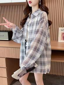 女式加大码格子轻薄衬衫，新款中长款宽松休闲外套