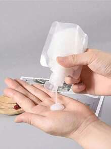 QINBEIYOU 3pcs/Set (S+M+L) Travel Lotion Separate Bags, Designed For Organizing Lotion, Shower Gel, Shampoo, Facial Cleanser, And Cosmetics During Travel Or Business Trips, Easy To Carry And Reusable,The Capacity Is Available In 30ml, 50ml, And 100ml