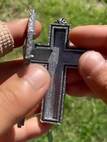 1PC/ Printed Cross Necklace With Locket Cross Pendant, Vintage Handmade Pendant Jewelry For Men And Women, Fashionable Unisex Gift Ideas, Metal, No Gemstones