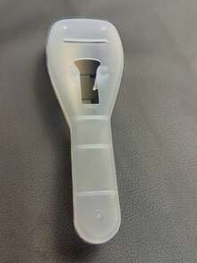 1 قطعة علبة بلاستيكية لحفظ ماكينة الحلاقة للسفر، حامل محمول وحاوية تخزين لماكينة الحلاقة للتخييم والسفر العمل، علبة حماية مدمجة للماكينة - شفافة، مقاومة للغبار، حامل ماكينة حلاقة بلاستيكي متين، إكسسوارات ضرورية للسفر والعودة إلى المدرسة، صندوق تخزين للسفر في الصيف والشاطئ، هدايا للصديق، المنزل، الغرفة، الأصدقاء، هالوين، عيد الميلاد، رأس السنة، هدايا ممتعة