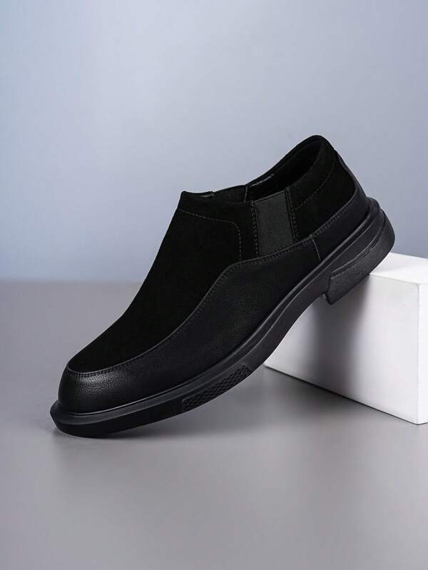 Nuevos mocasines casuales para hombre, suela gruesa antideslizante, zapatos de moda versátiles, bloque de color retro slip-on