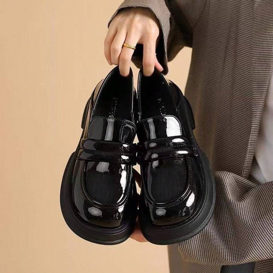 Women Loafers Shoes - Glossy Black - View 1