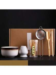 6 件套日本竹制抹茶套装，包括碗、茶勺、茶筅、茶筅架、滤茶器、茶筅，是完美的仪式礼物，也是返校传统装饰