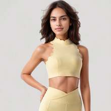 Women's High Neck Scallop Edge Sports Bra With Sleeveless Cut And Stylish Back Detailing For Light Activity - Small, Yellow - Màu vàng - Xem 2
