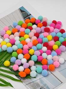 100 个 1 厘米/0.39 英寸中号迷你绒球、工艺品毛绒绒球、鲜艳的彩虹绒球、涤纶工艺球、毛毡套件、毛毡板、2025 年毕业装饰、家居必需品、派对用品、复活节礼物，适用于节日派对装饰、悬挂饰品和 DIY 项目 - 非常适合制作配饰、母亲节、婚礼季、毕业季、送给家人和朋友的礼物，比最小硬币的尺寸略小。迷你 - 彩色 - 查看 11
