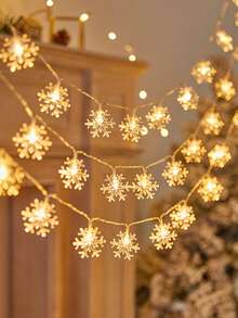 1pc 1.5/3/6M Battery Powered LED Christmas Snowflake String Lights, Christmas Tree Home Party Fireplace Bedroom Holiday Decor Lights, Christmas String Lights, Christmas Snowflake LED Fairy Lights, Xmas Tree Decor Lights, Xmas Gifts - Transparent Snowflakes - View 13