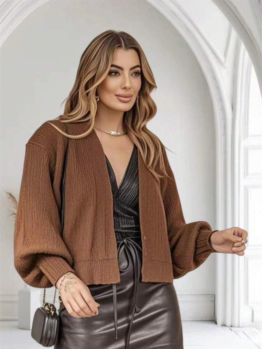 Women's Knitted Winter Coat With Puff Sleeves, Simple, Knitted - Café integral - Ver 1