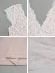 Đầm ngắn cổ chữ V sâu dáng suông mùa xuân Look Polly dành cho nữ, chất liệu ren, màu trơn, gợi cảm, phù hợp cho hẹn hò, tiệc tùng và các trang phục mùa hè thanh lịch. - trắng - Xem 11