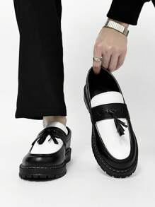 Men's Casual Thick Sole Slip-On Solid Black Leather Shoes, Student Flat Shoes, Formal Business Shoes, Tasseled Casual Loafers, Work Boots Old Money Chic Autumn