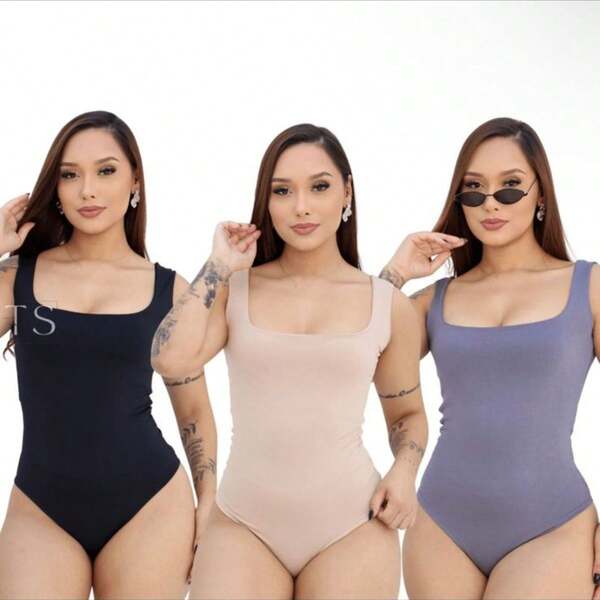 KIT TRÊS PEÇAS QUADRADO Body Feminino Decote Quadrado Tendencia Casual Conforavel