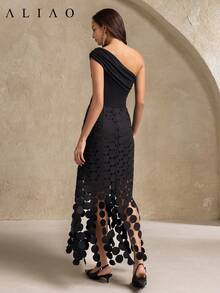 Aliao Minimalist Laser Cut Hollow Out Tassel, Slim-Fit Slash Shoulder Sleeve Drapey Dress, Polka Dot, Black Dress, Business Casual Woman, Elelgant Women Dress, Concert Outfit Women, Wedding Guest Dress Women, Wedding Guests, Court Style